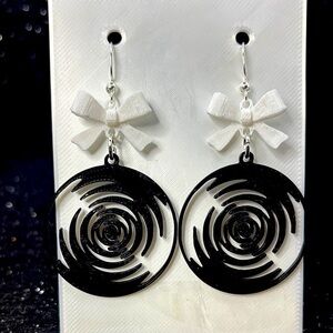Black and White Swirl Earrings